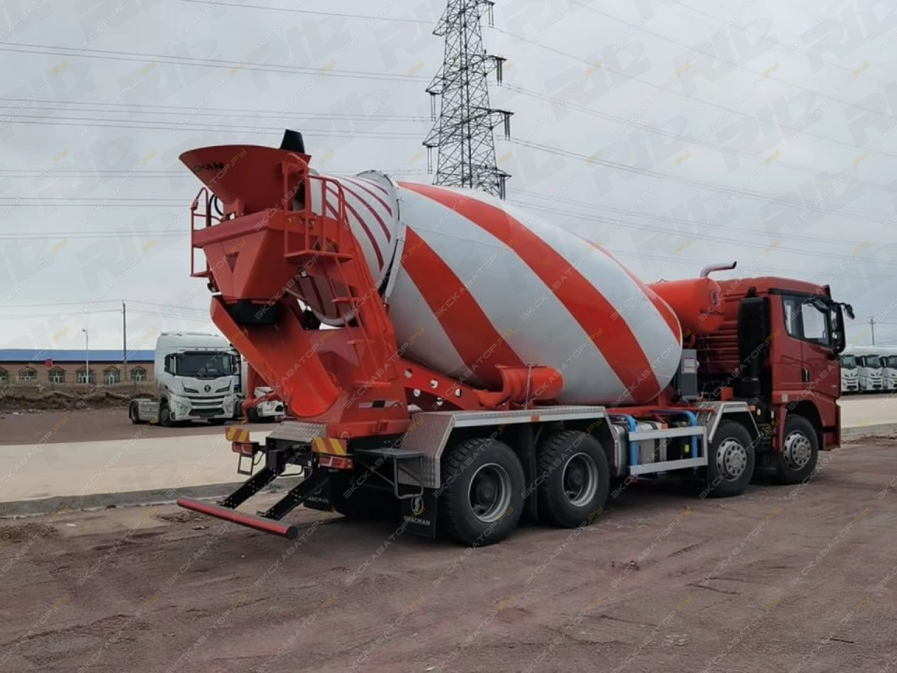 Shacman SX5318GJB6T326 [7]