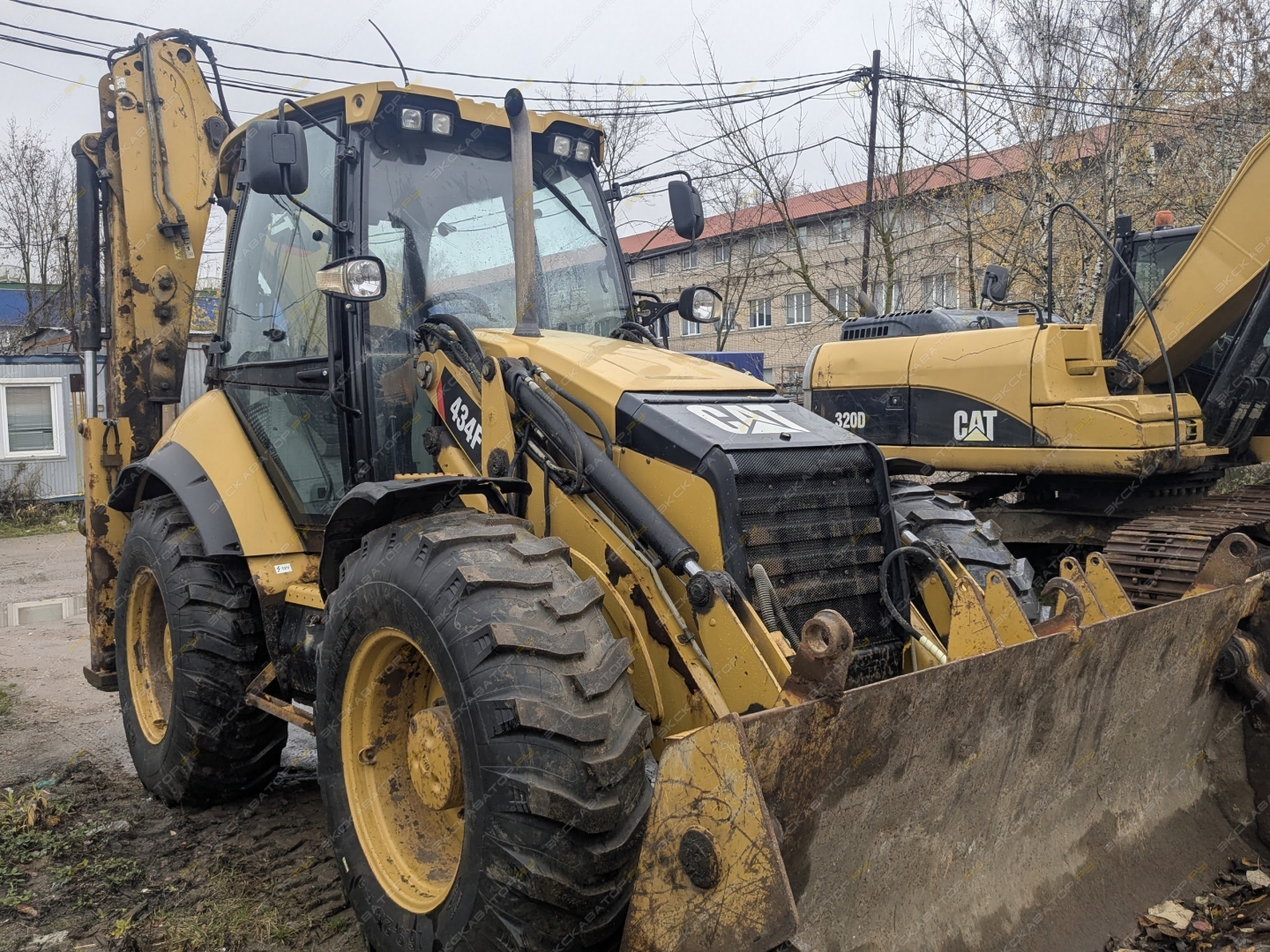Caterpillar 434F [4]