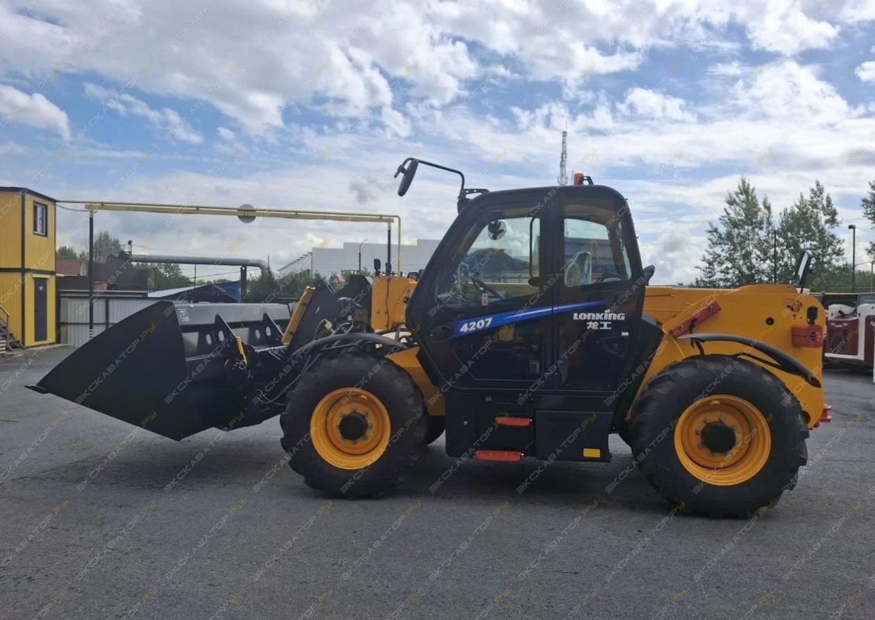Lonking LGT 4207 [1]