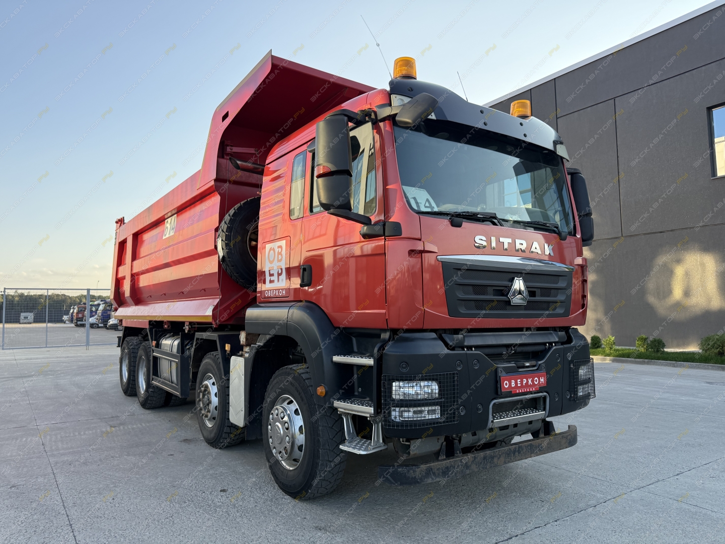 Sitrak C7H MAX 8x4 [0]