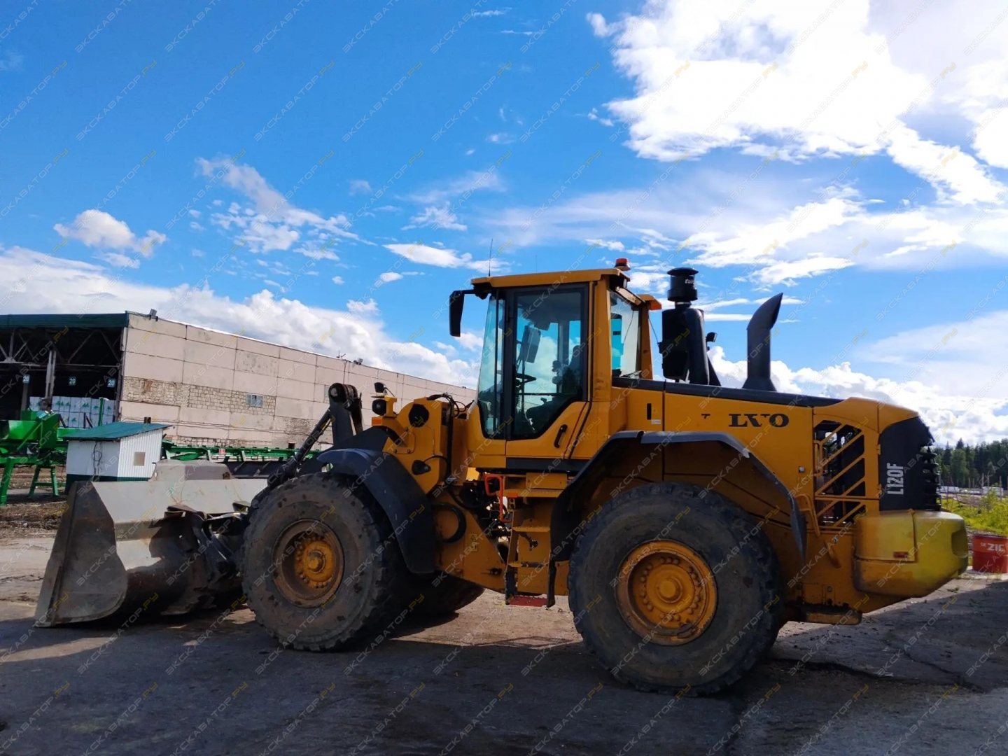 Volvo L120F [3]