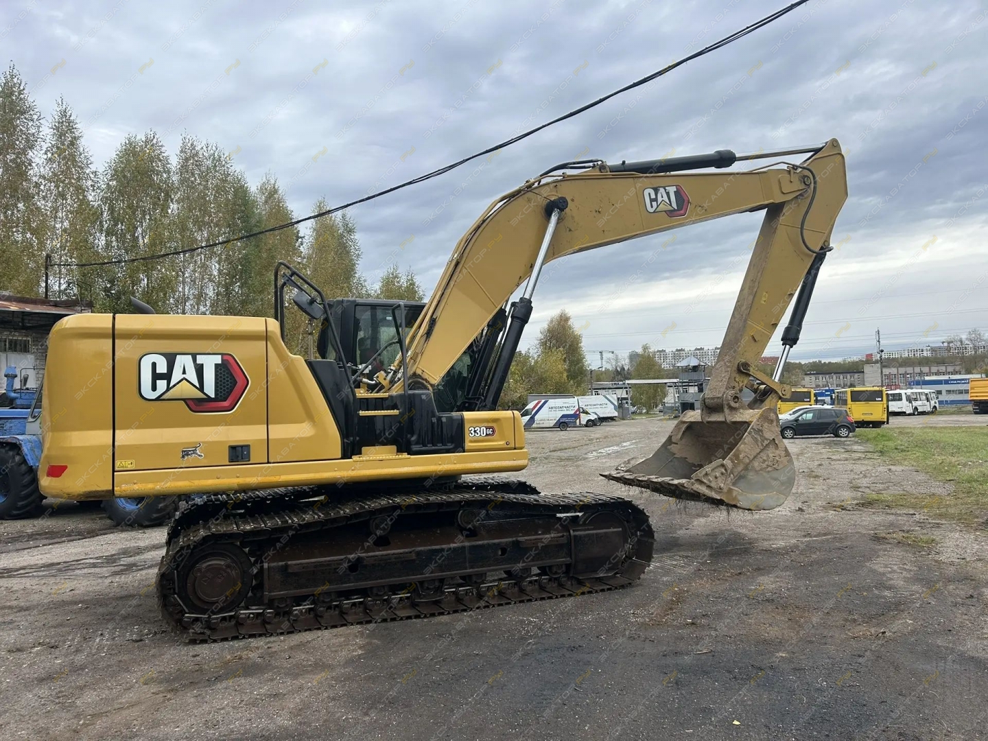 Caterpillar 330GC [6]