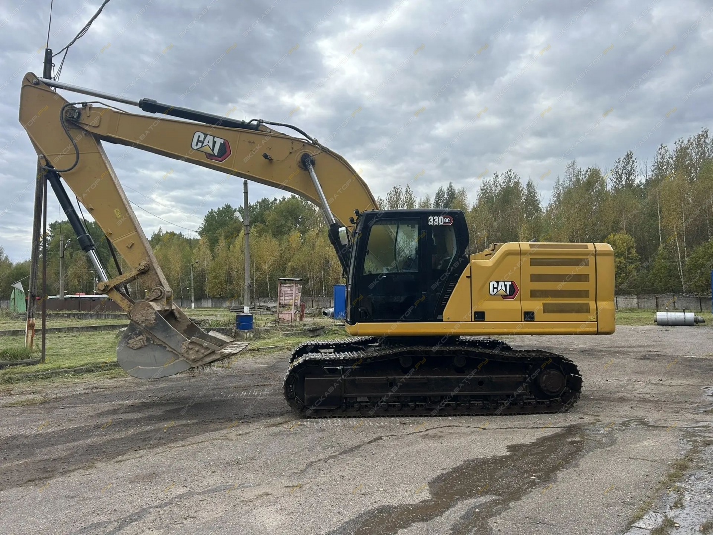 Caterpillar 330GC [2]