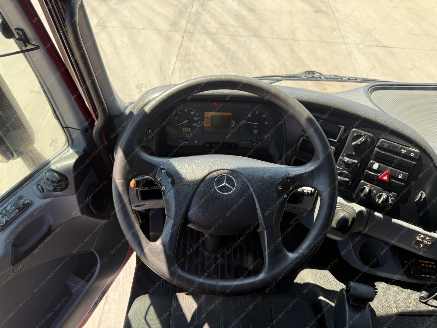 Mercedes-Benz Actros 3341 AK [11]