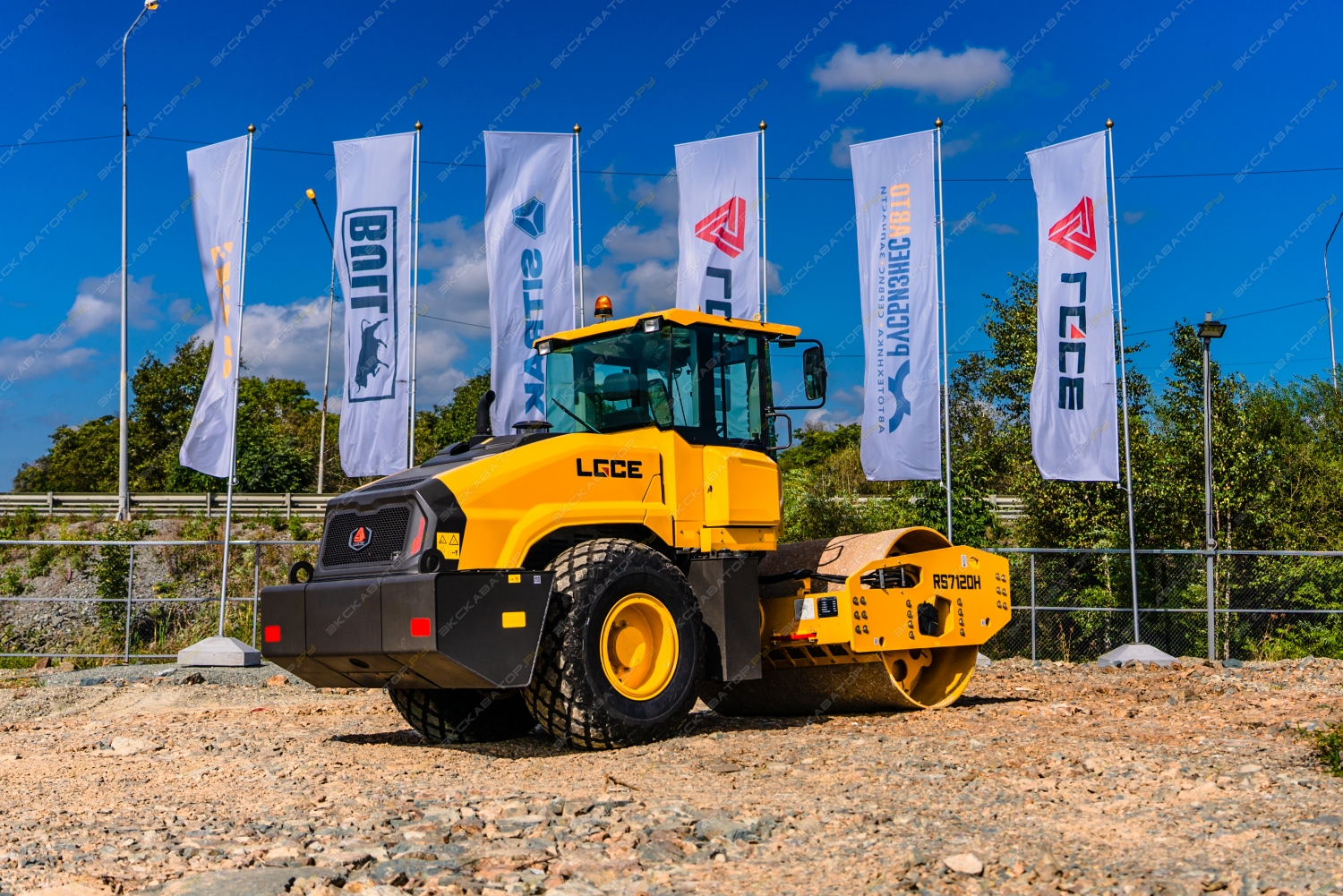 LGCE (SDLG) RS7120H [10]