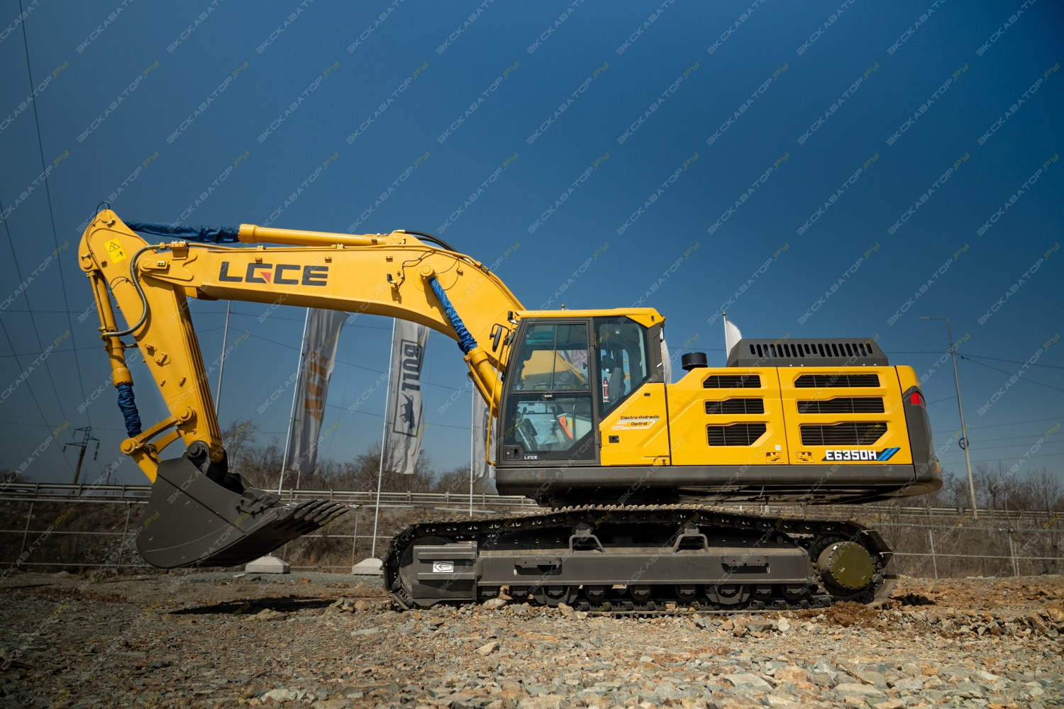 LGCE (SDLG) E6350H [4]