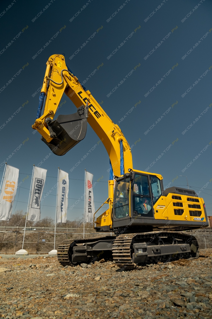 LGCE (SDLG) E6350H [5]