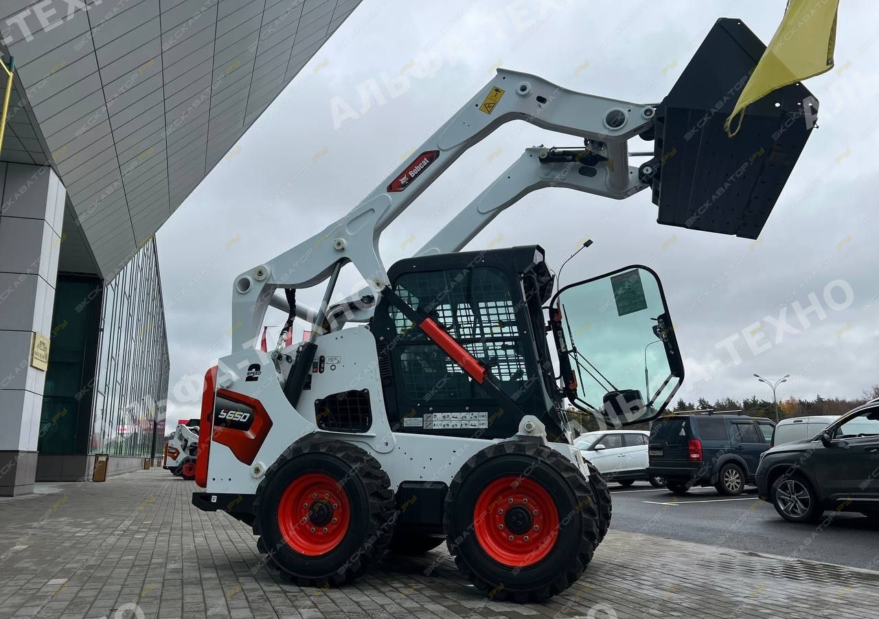Bobcat S650 [7]