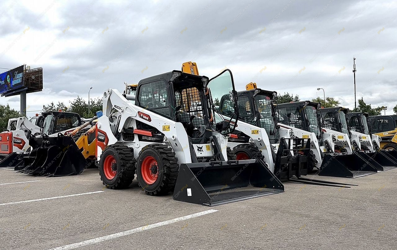 Bobcat S530 [12]