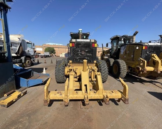 Caterpillar 140M [5]