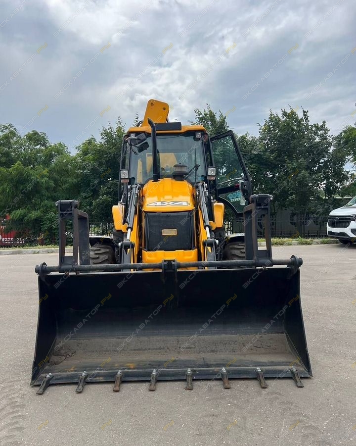 JCB 3DX Plus [9]