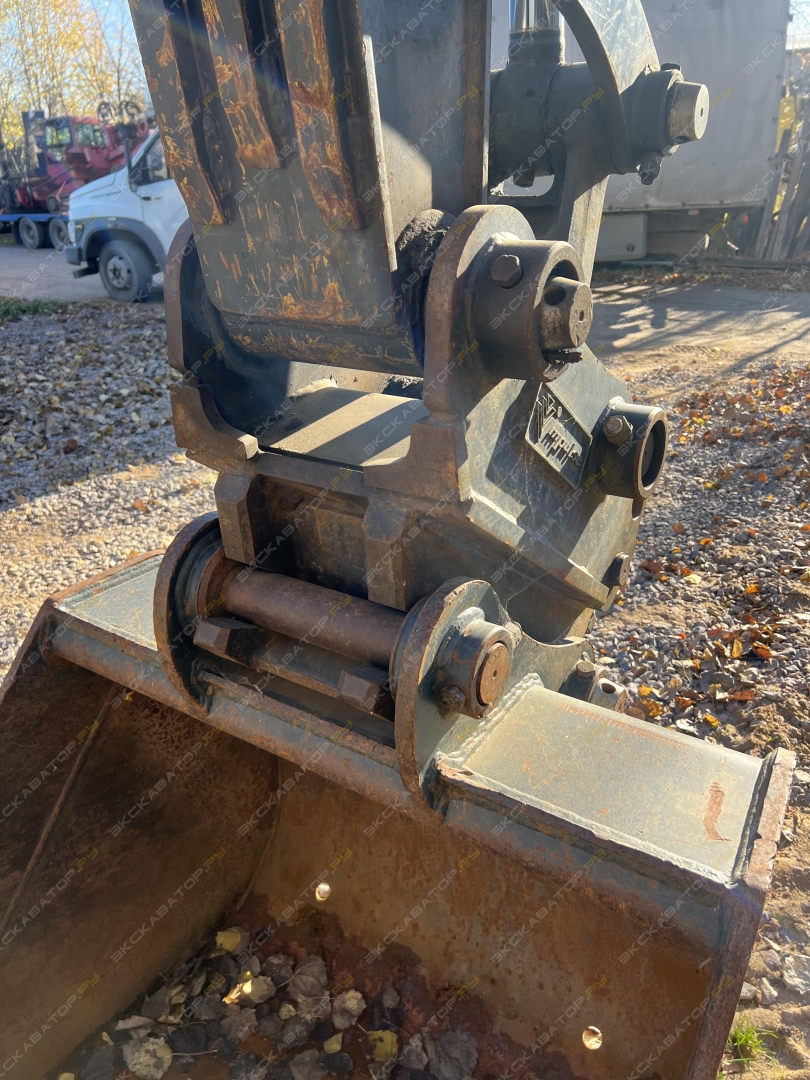 Hyundai R140W-9S [9]