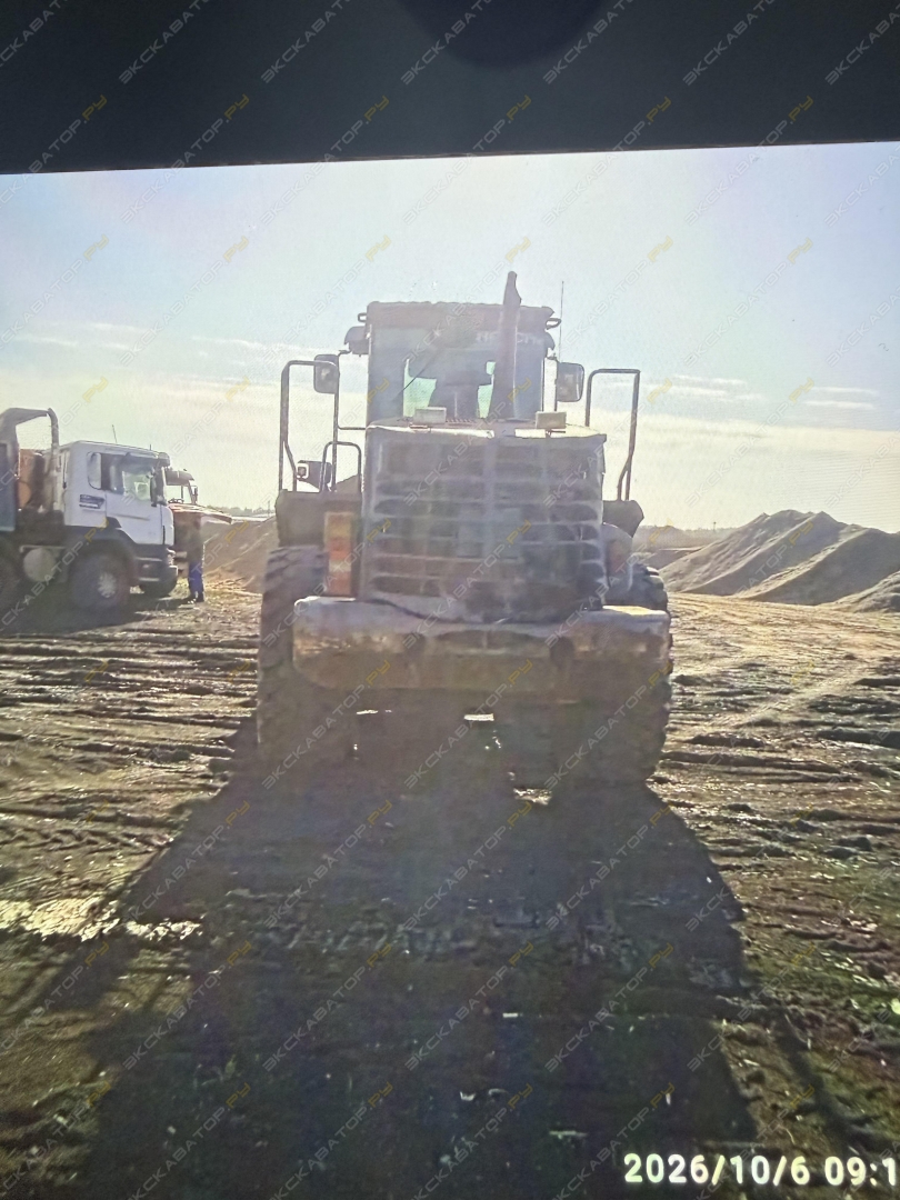 Hitachi ZW 220 [3]