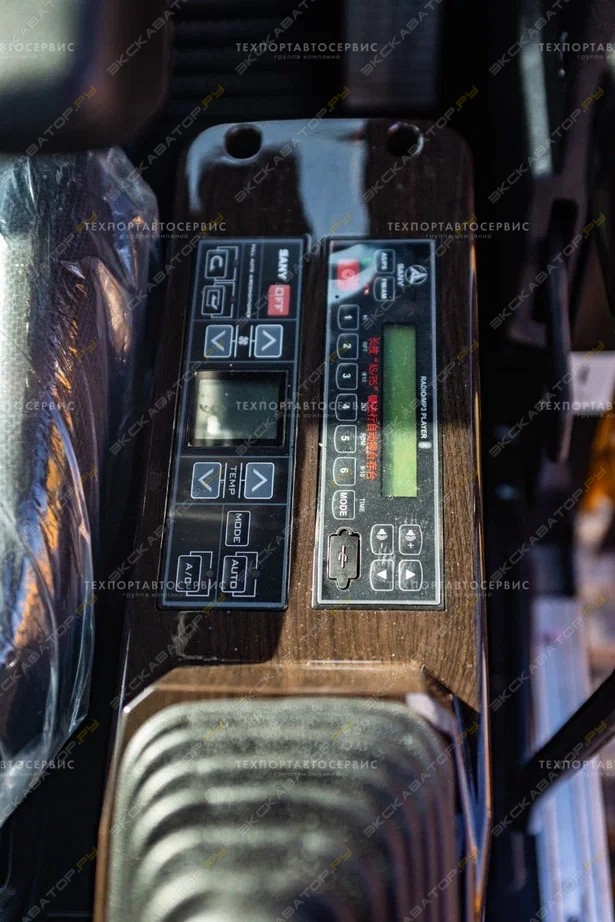 Sany SY215C [10]