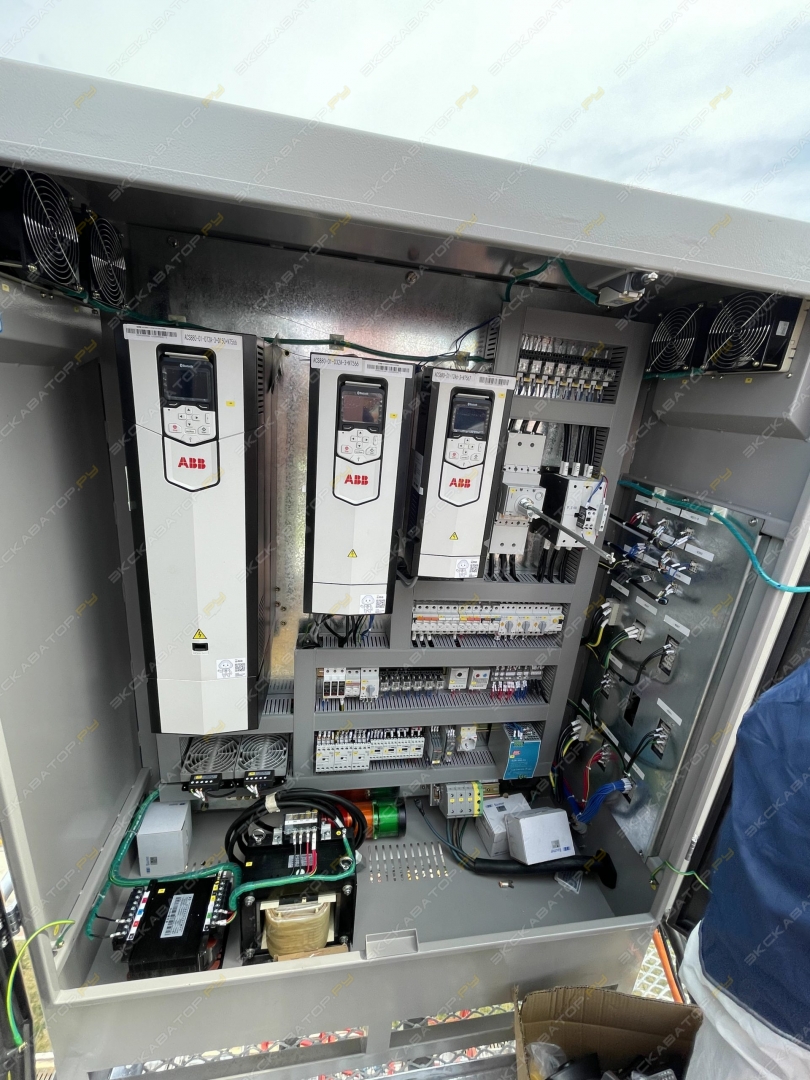 WA6013-6t8t [9]