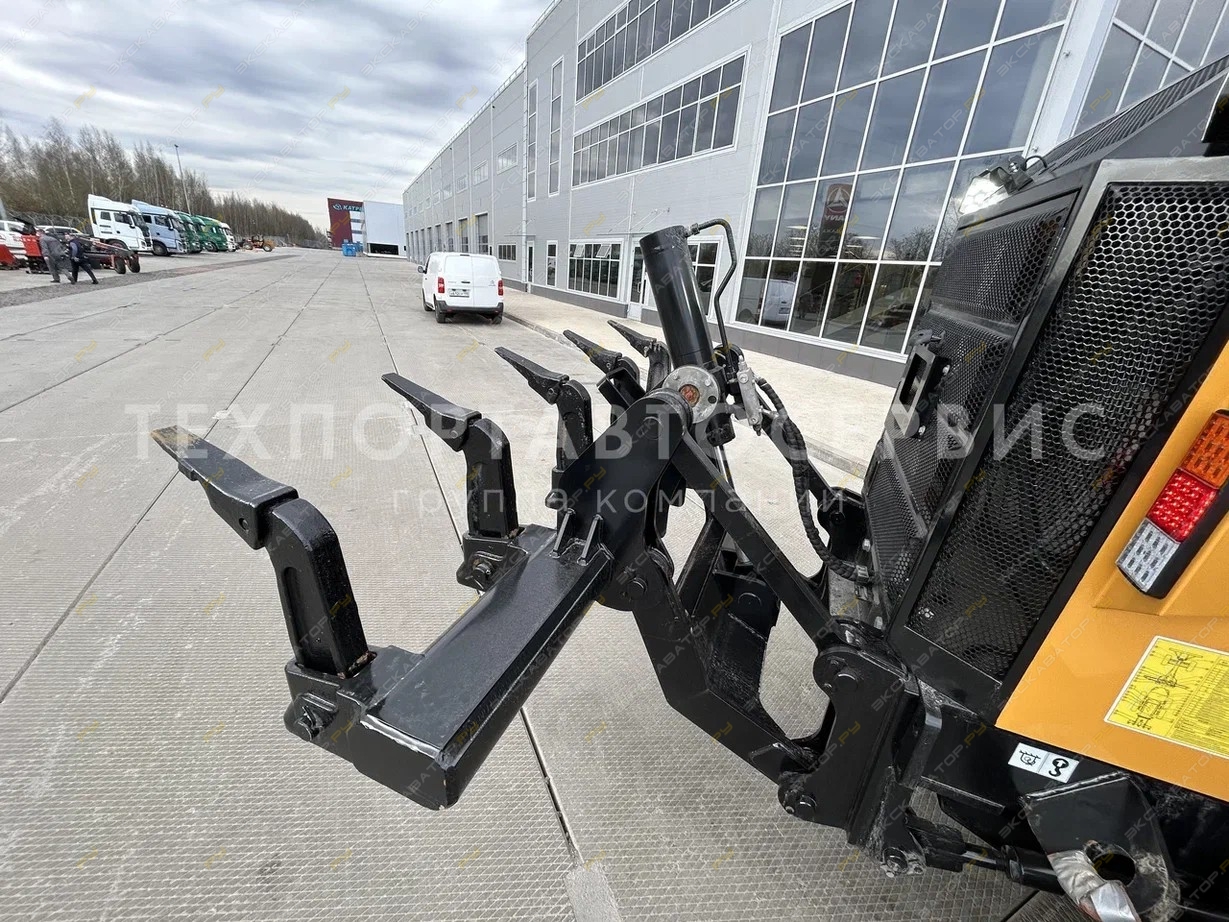 STG230C-10S AWD [19]