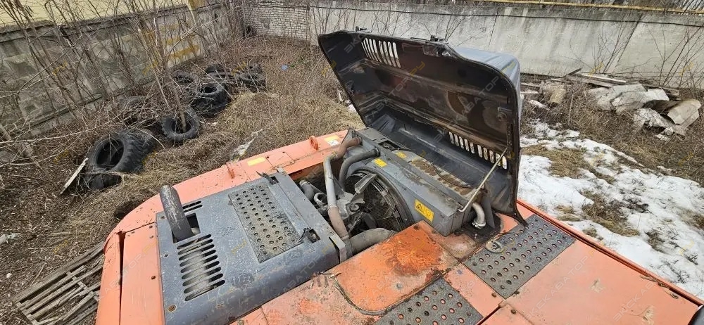 Hitachi ZX330-3G [1]