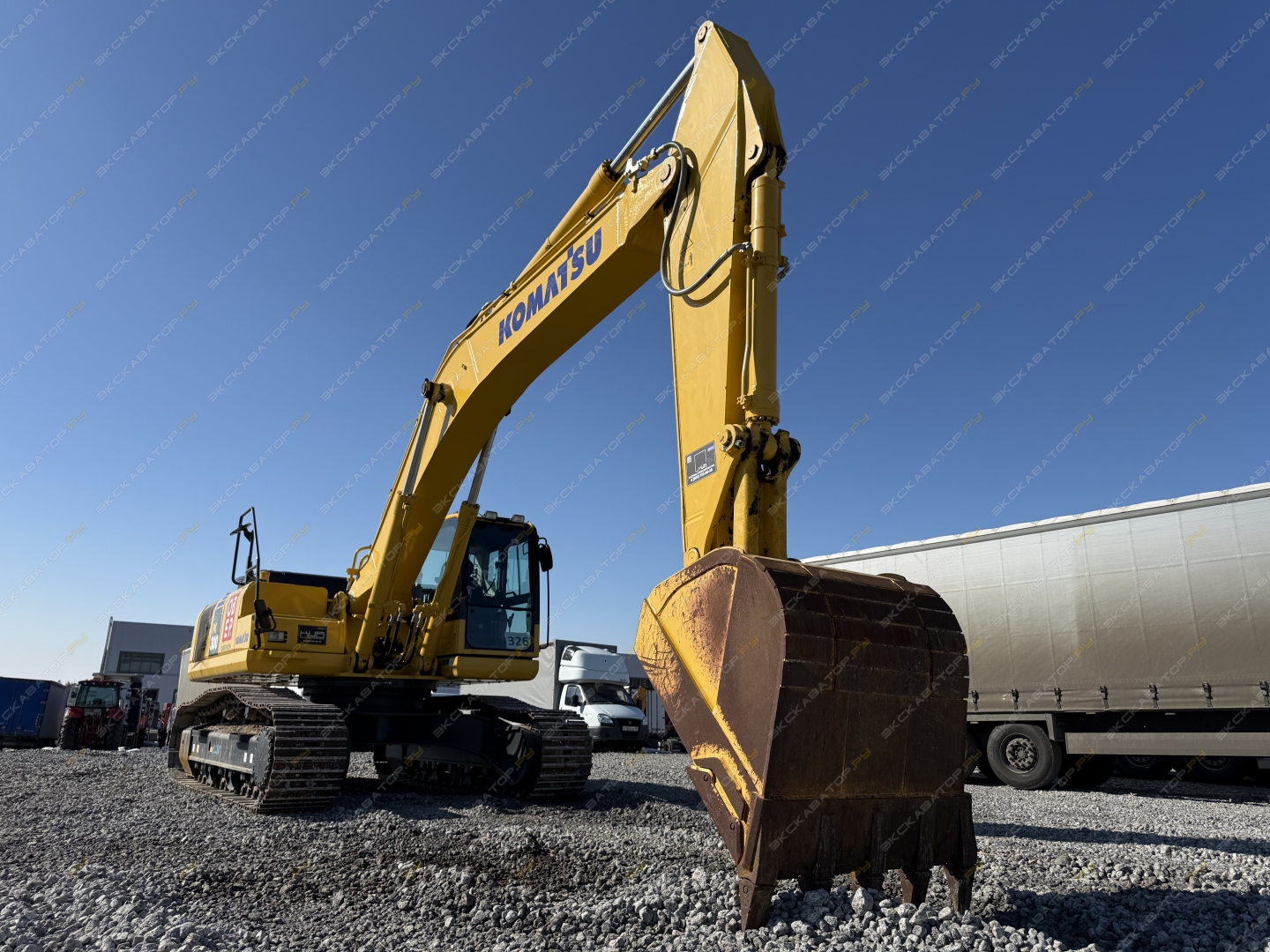 Komatsu PC300 [9]