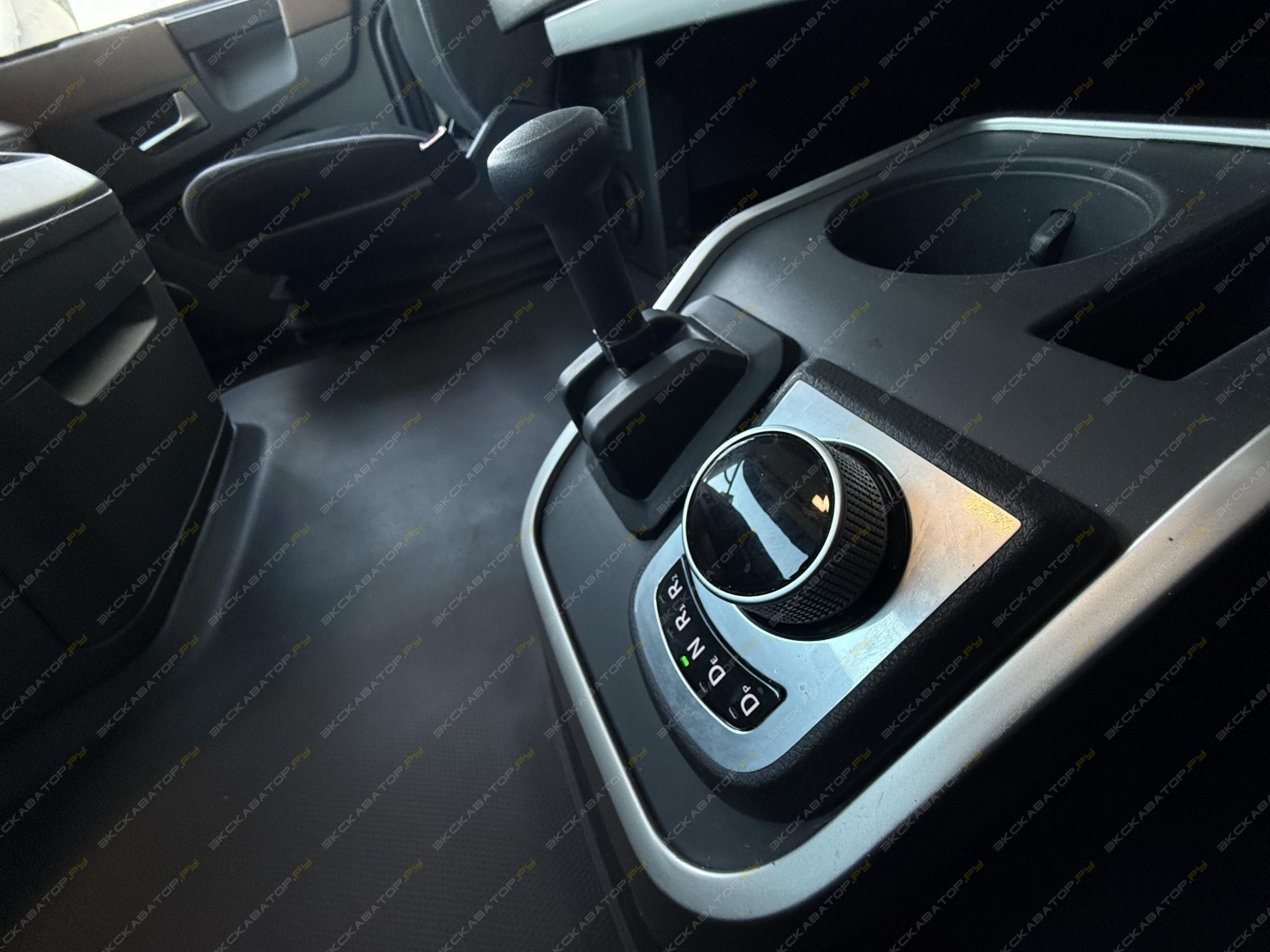 Dongfeng GX 4x2 [15]