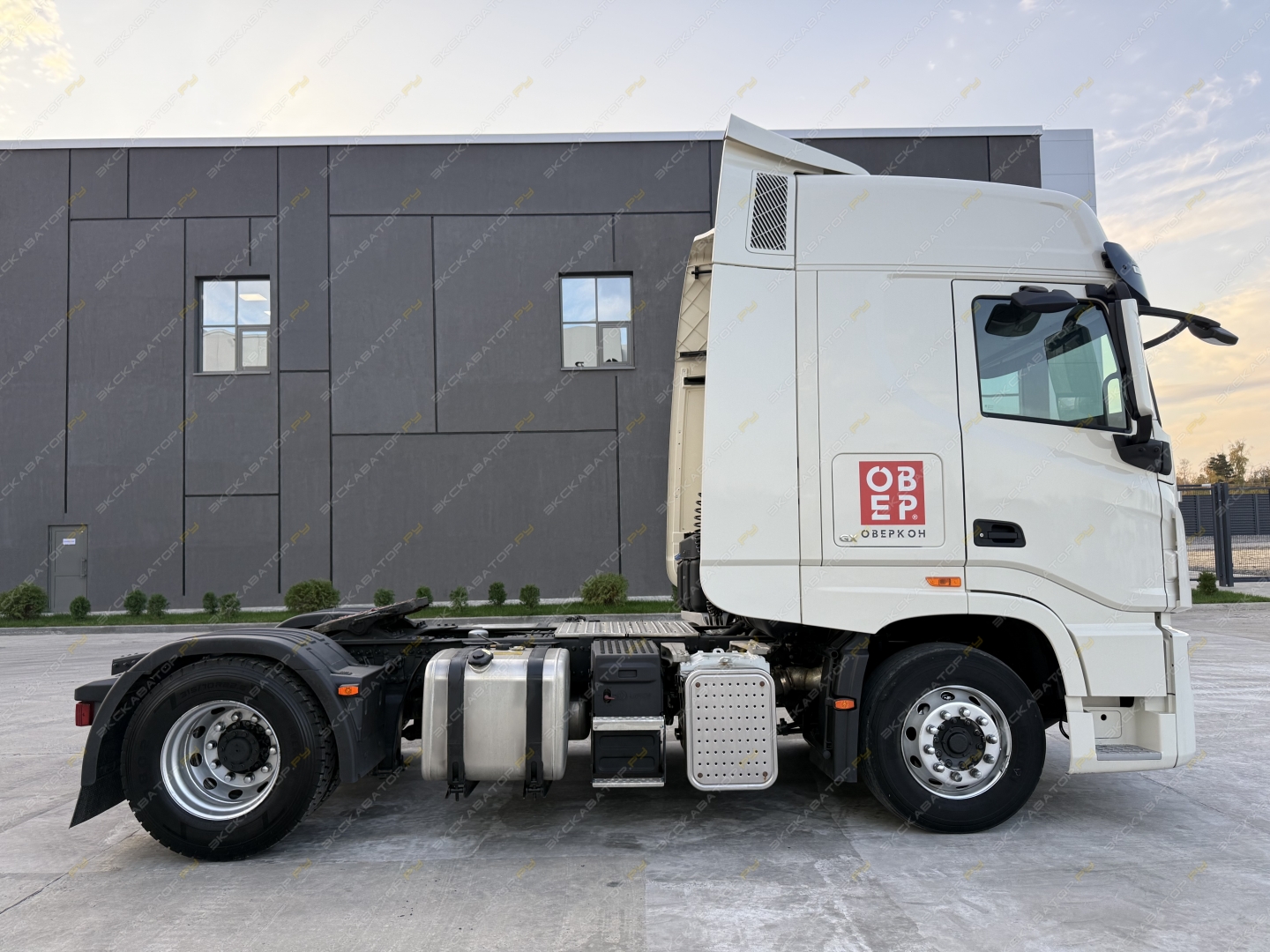 Dongfeng GX 4x2 [1]