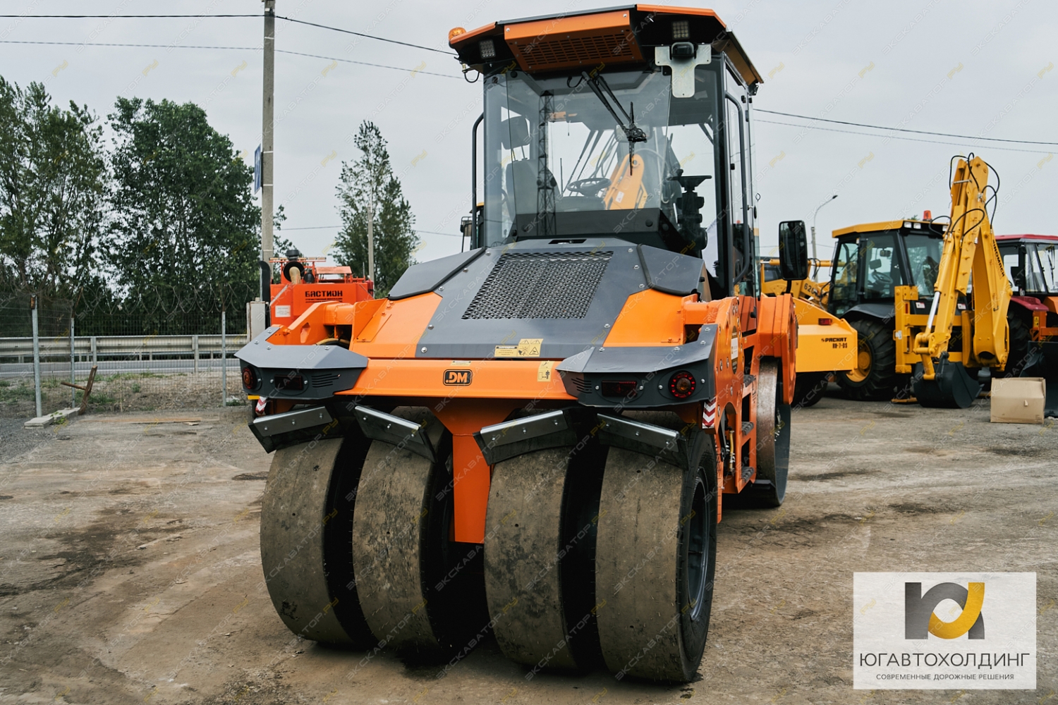 Завод Дорожных Машин DM-7.7-VC [5]