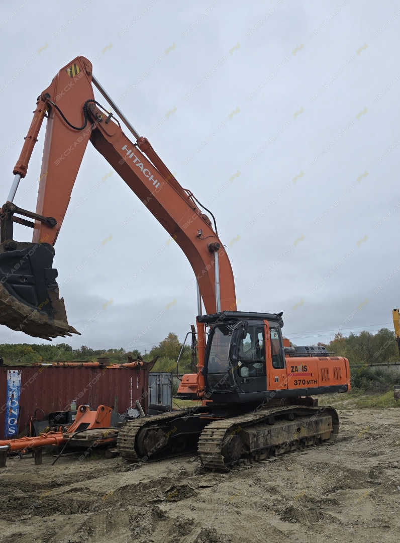 Hitachi ZX330 [1]
