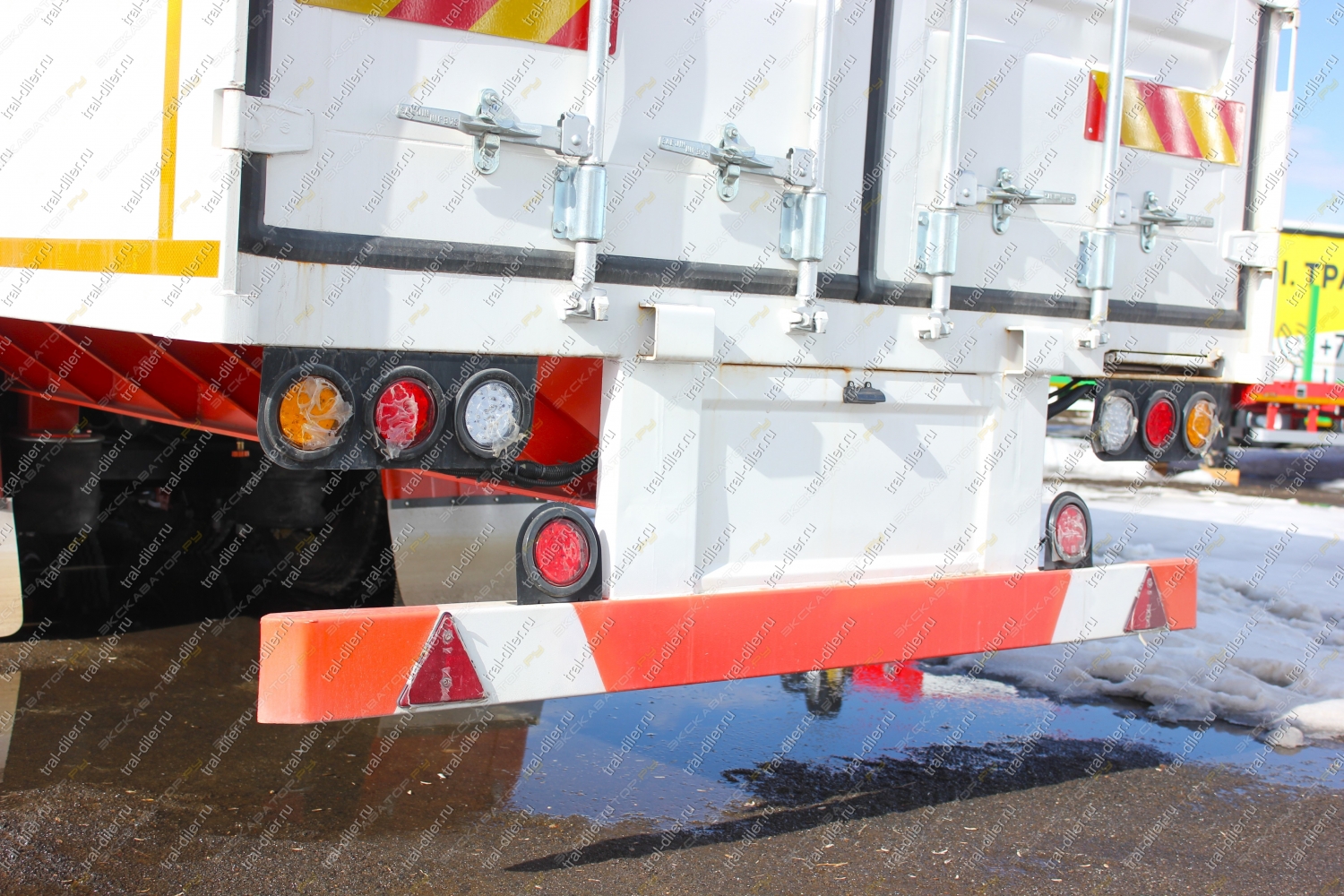 Amur LYR9400XXYE [6]