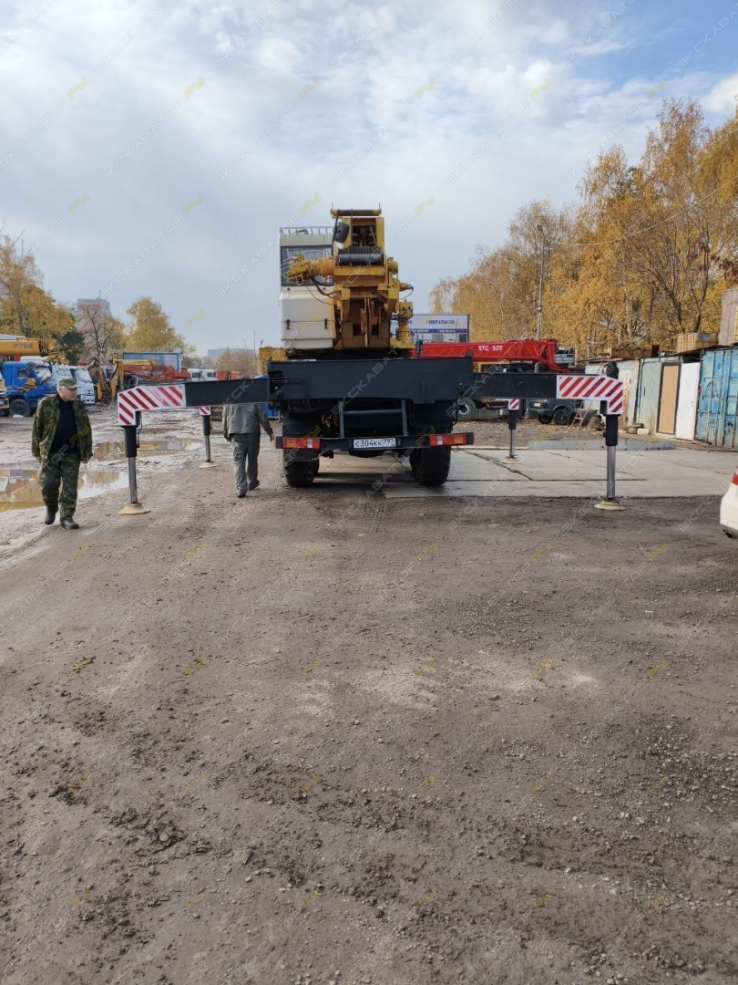 Ивановец КС-45717К-2Р [8]