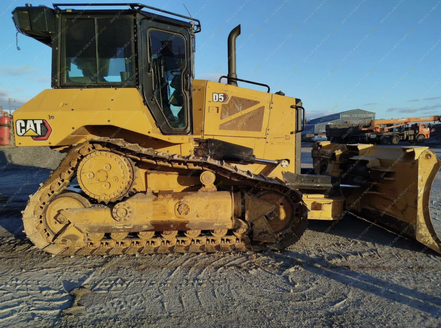 Caterpillar D5 [1]