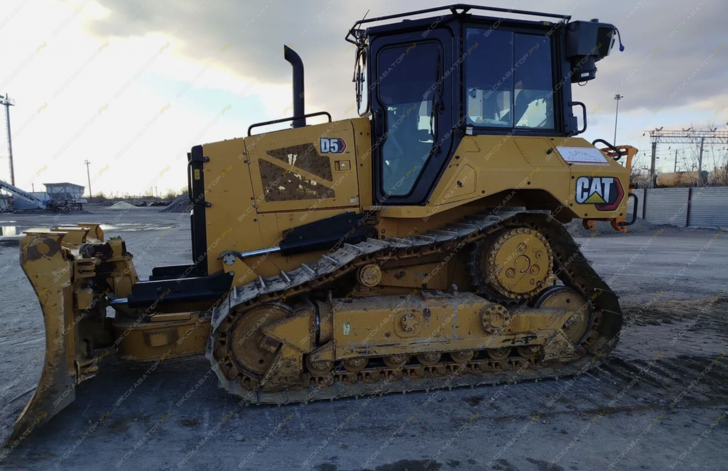 Caterpillar D5 [0]