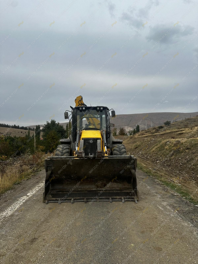 New Holland B115D [5]