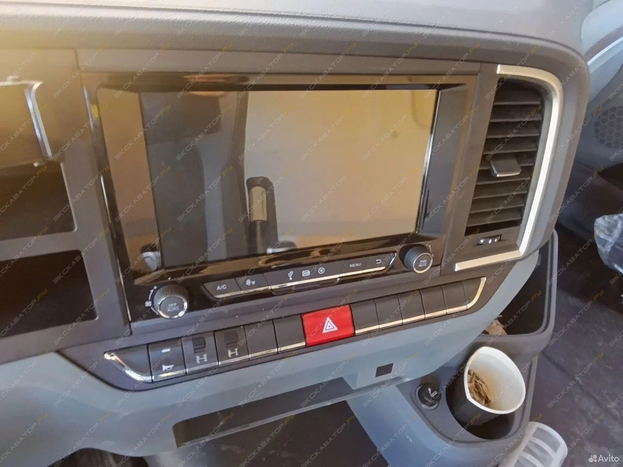 Shacman SX42586V385 X3000 [35]