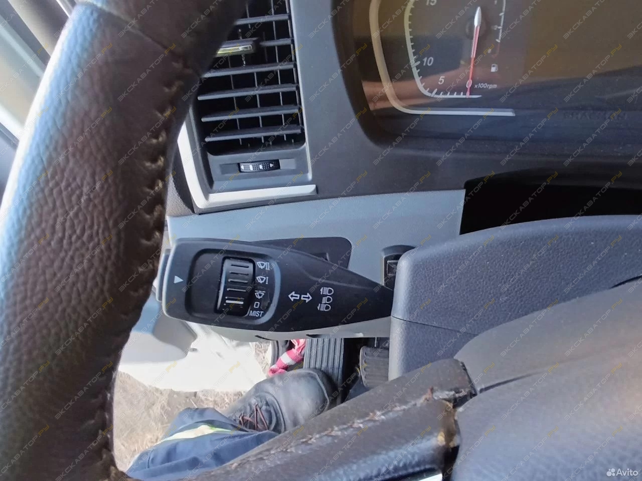 Shacman SX42586V385 X3000 [39]