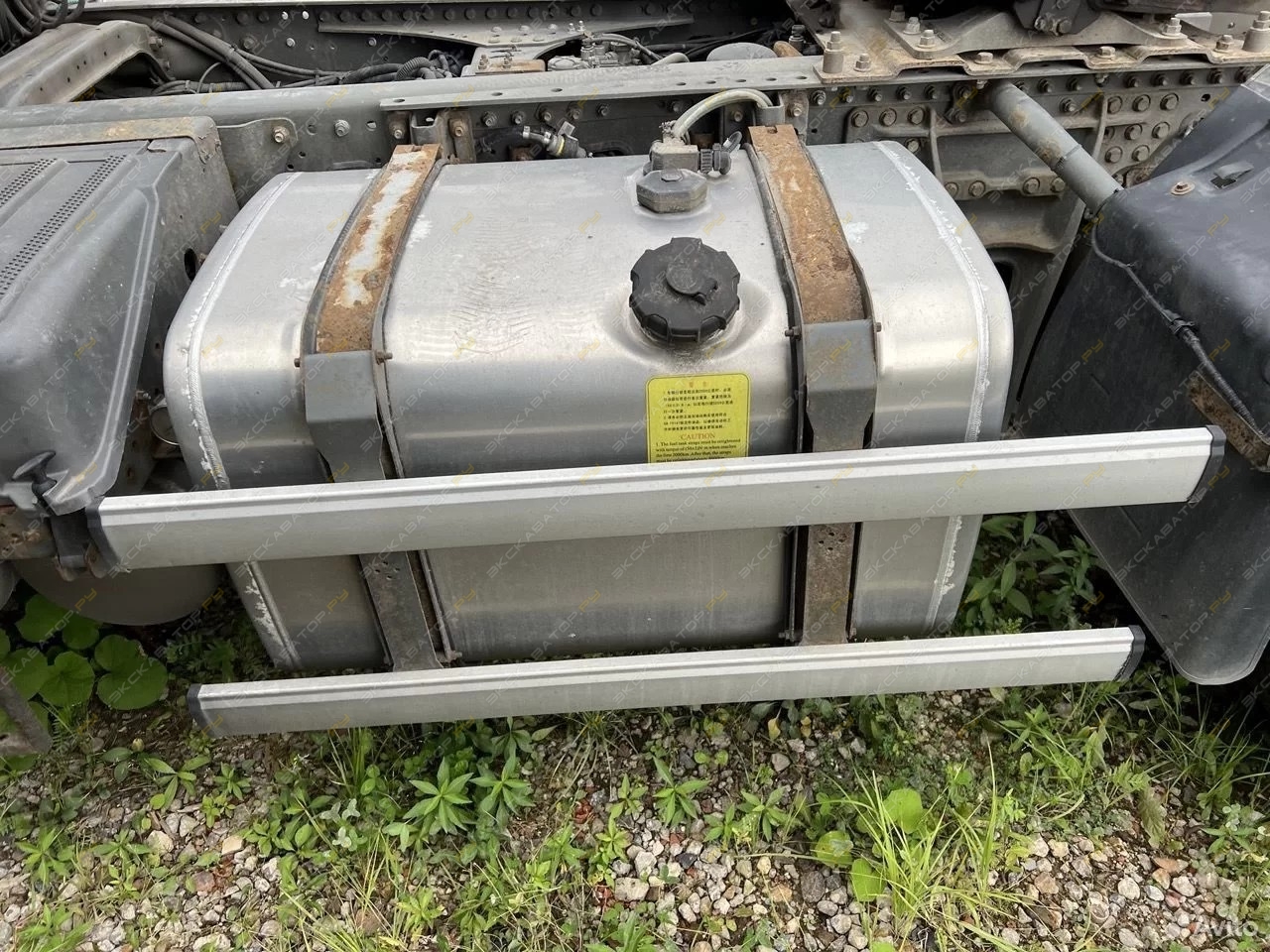 Sitrak C7H 4x2 [19]