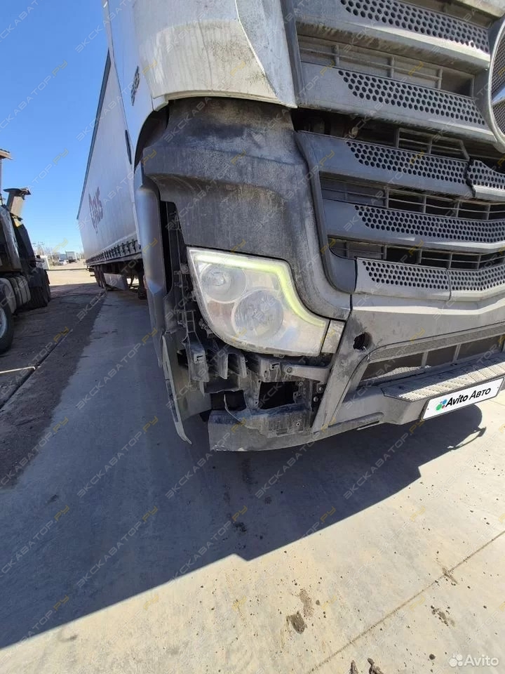 Mercedes-Benz Actros [4]