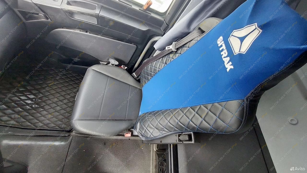 Sitrak C7H 4x2 [29]