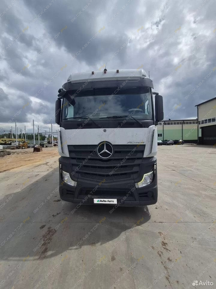 Mercedes-Benz Actros [2]