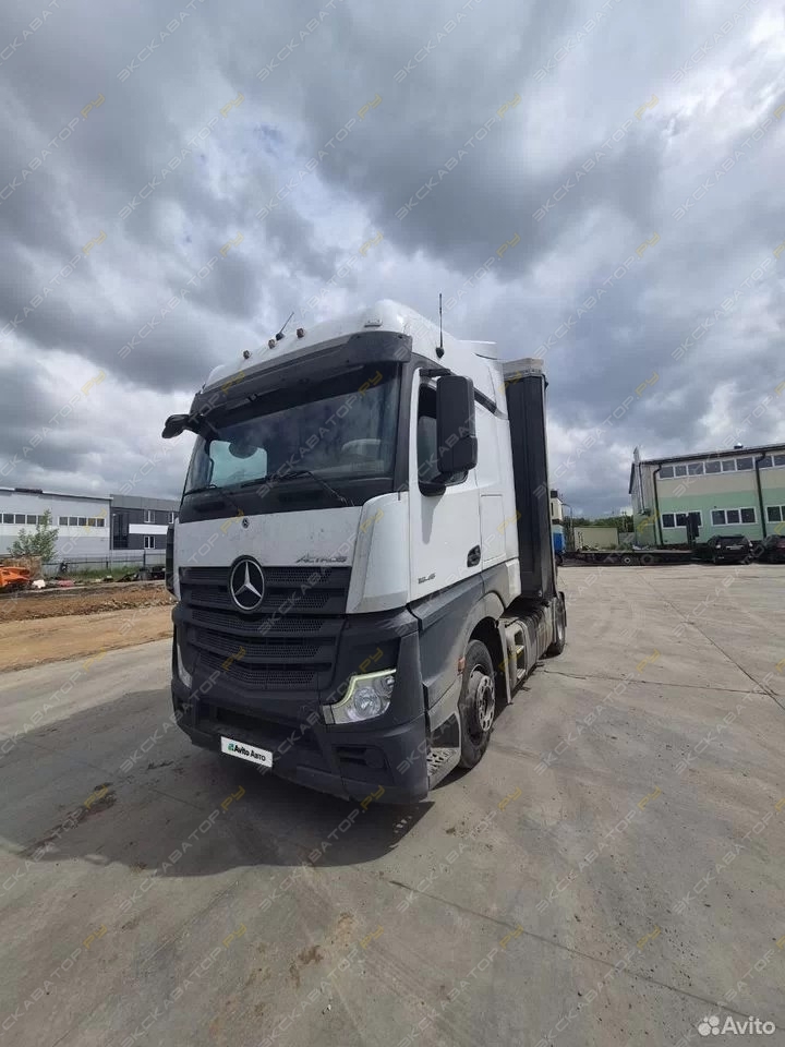 Mercedes-Benz Actros [1]