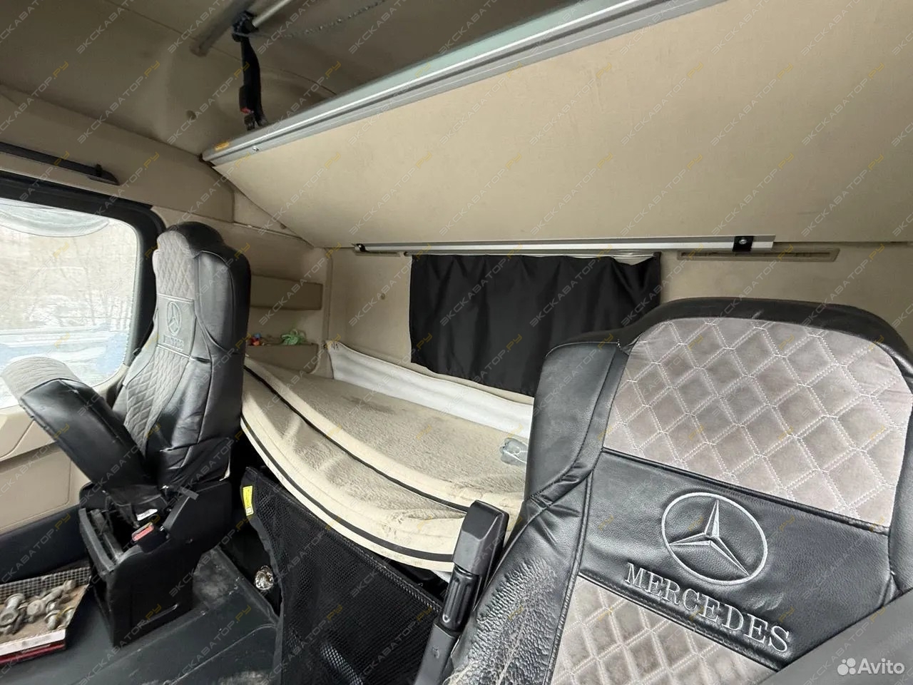Mercedes-Benz Actros [12]