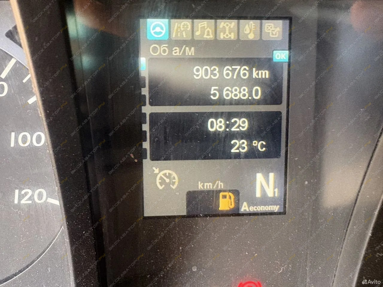 Mercedes-Benz Actros [8]