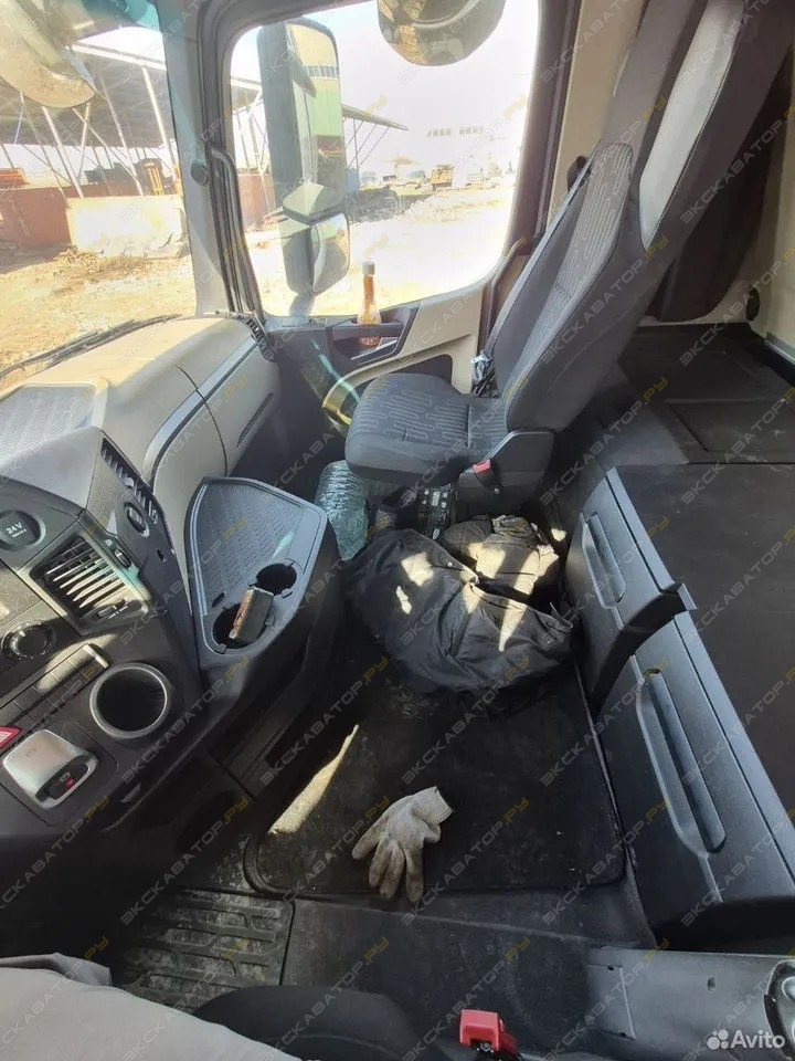 Mercedes-Benz Actros [7]