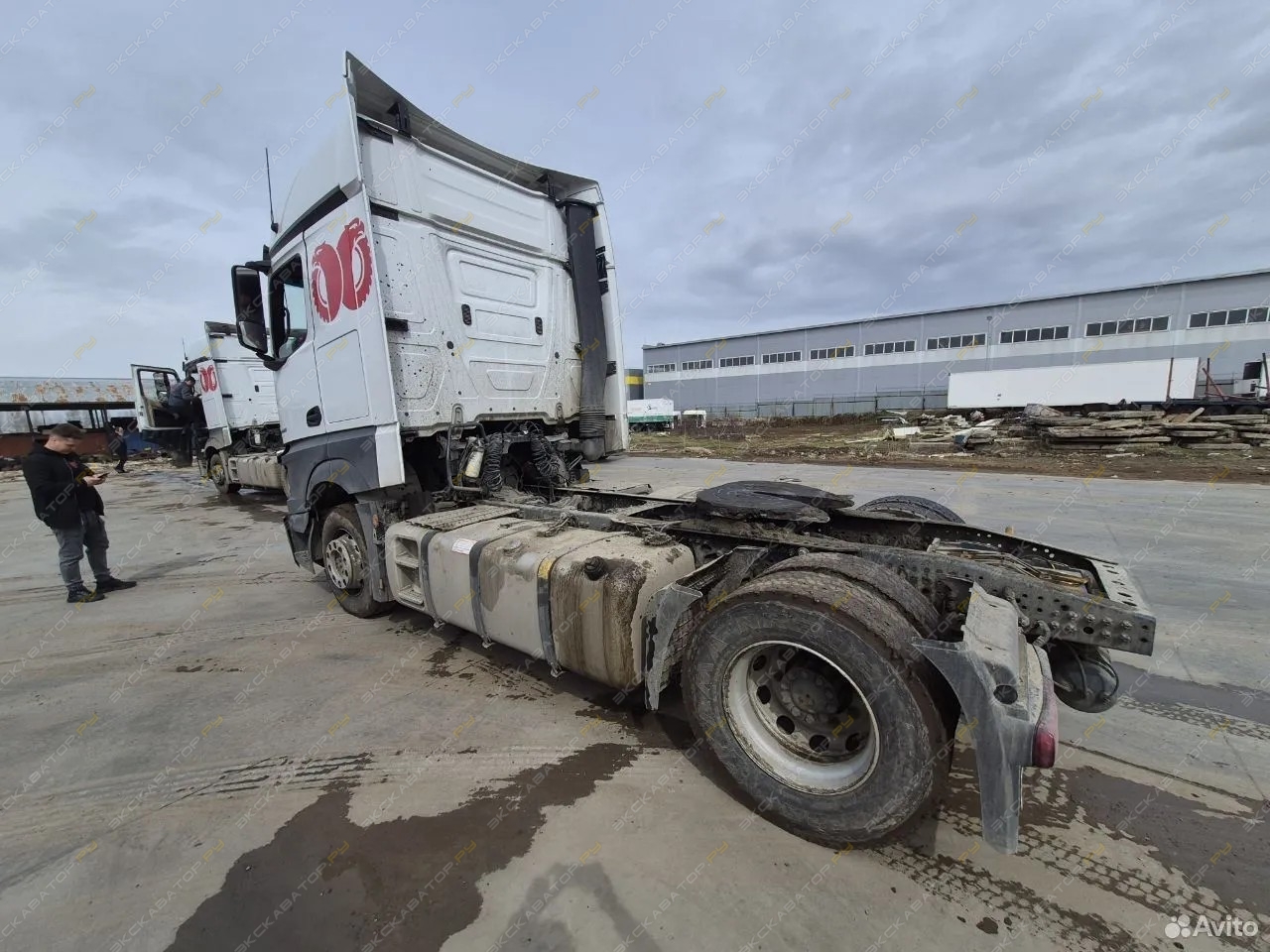 Mercedes-Benz Actros [7]