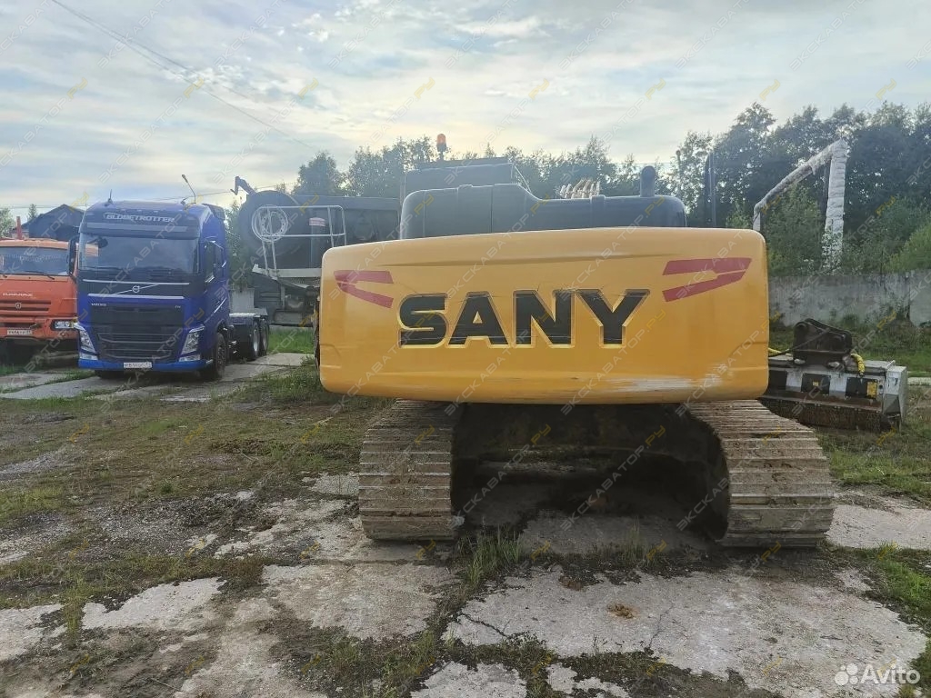 Sany SY215C [6]