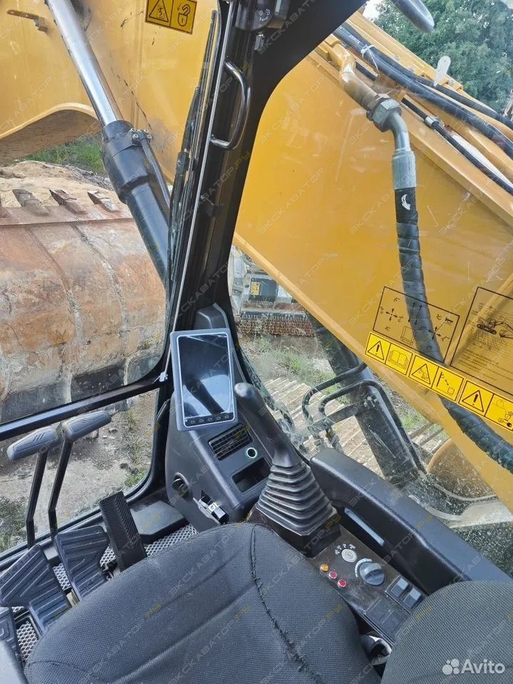 Sany SY215C [9]