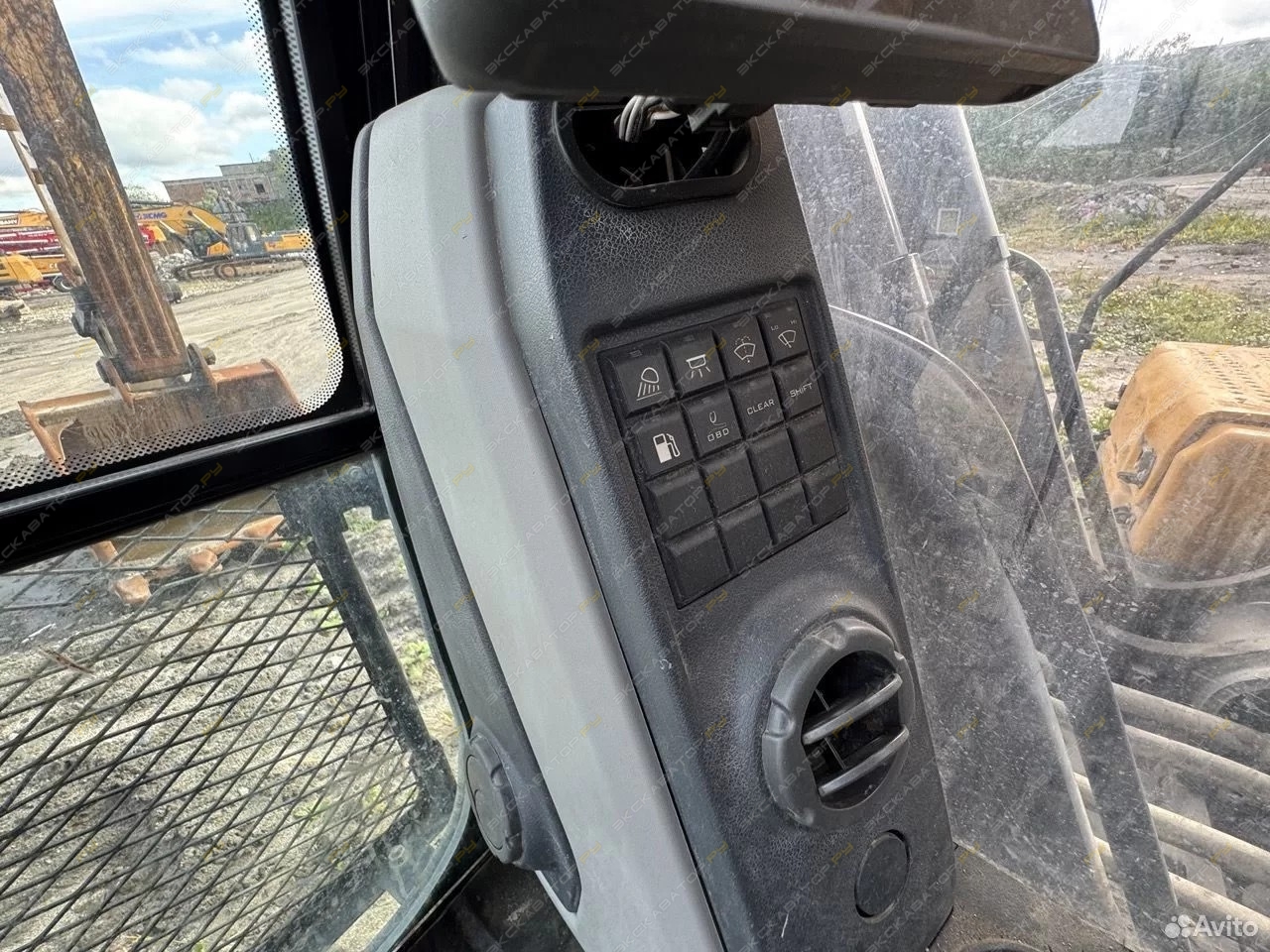 Sany SY330H [28]