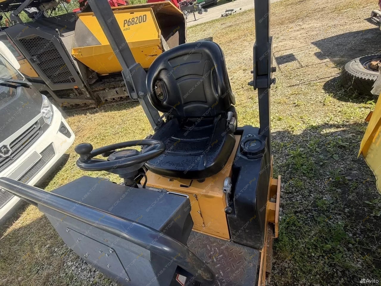 LiuGong CLG6015E [3]
