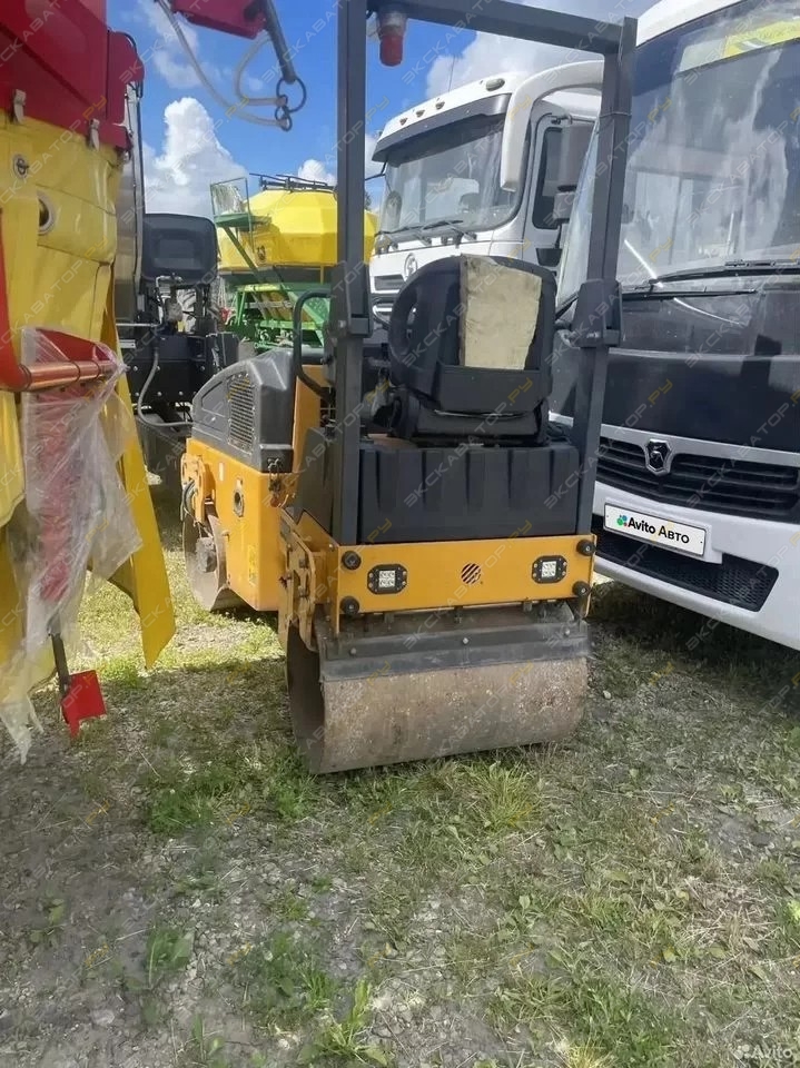 LiuGong CLG6015E [4]