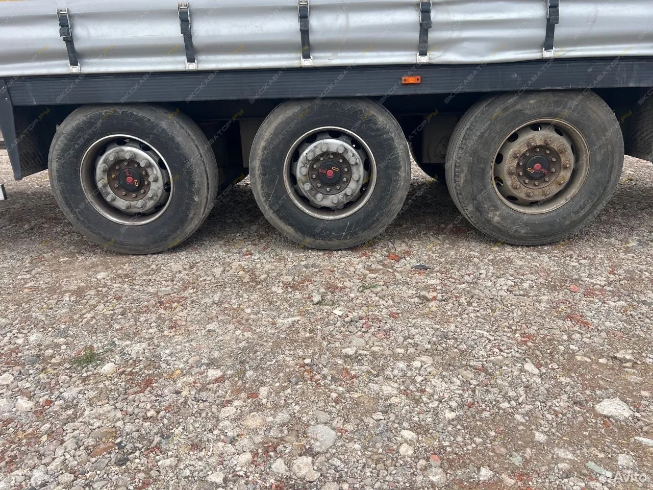 Полуприцеп шторный [17]