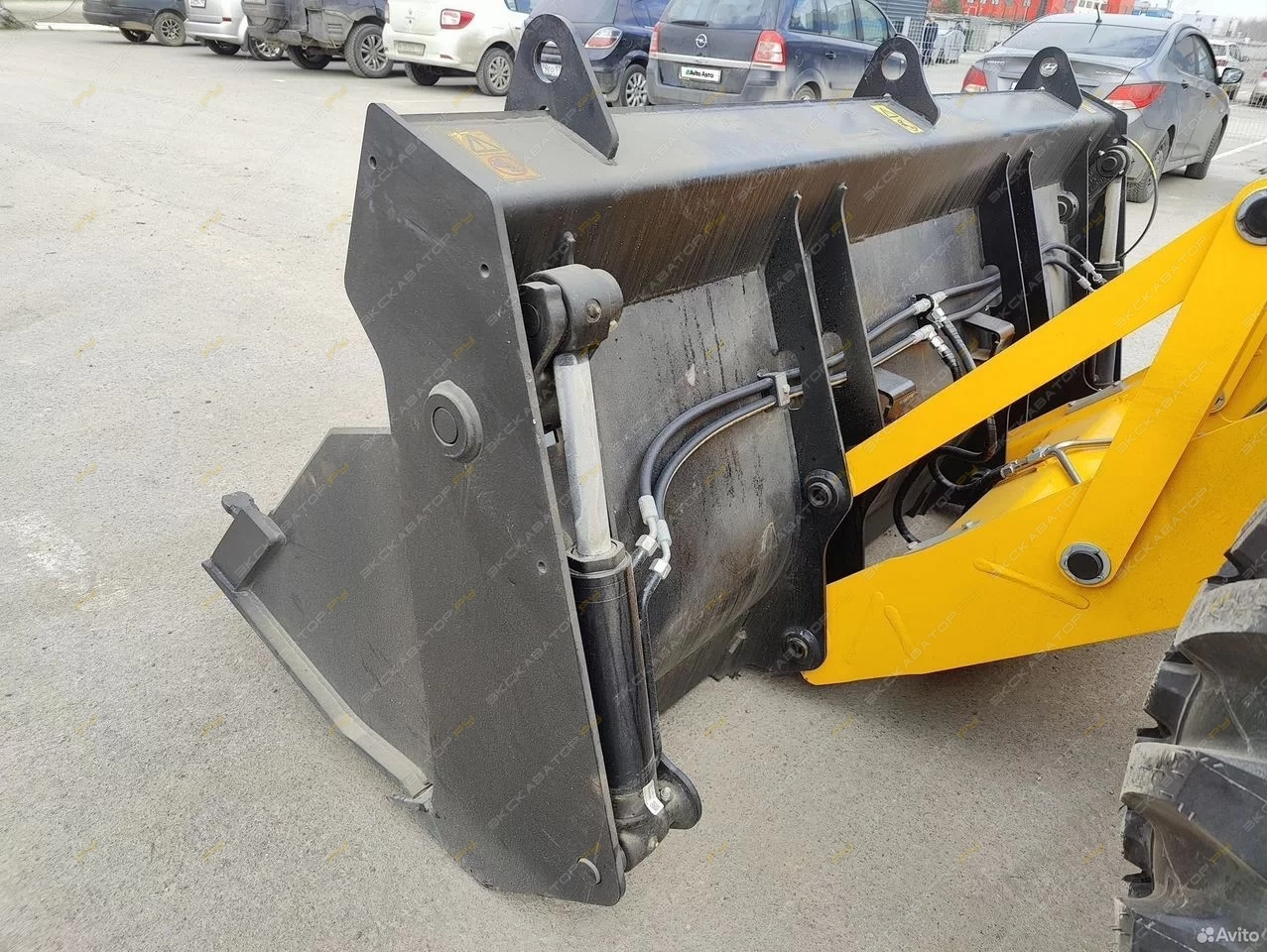 JCB 4CX [9]