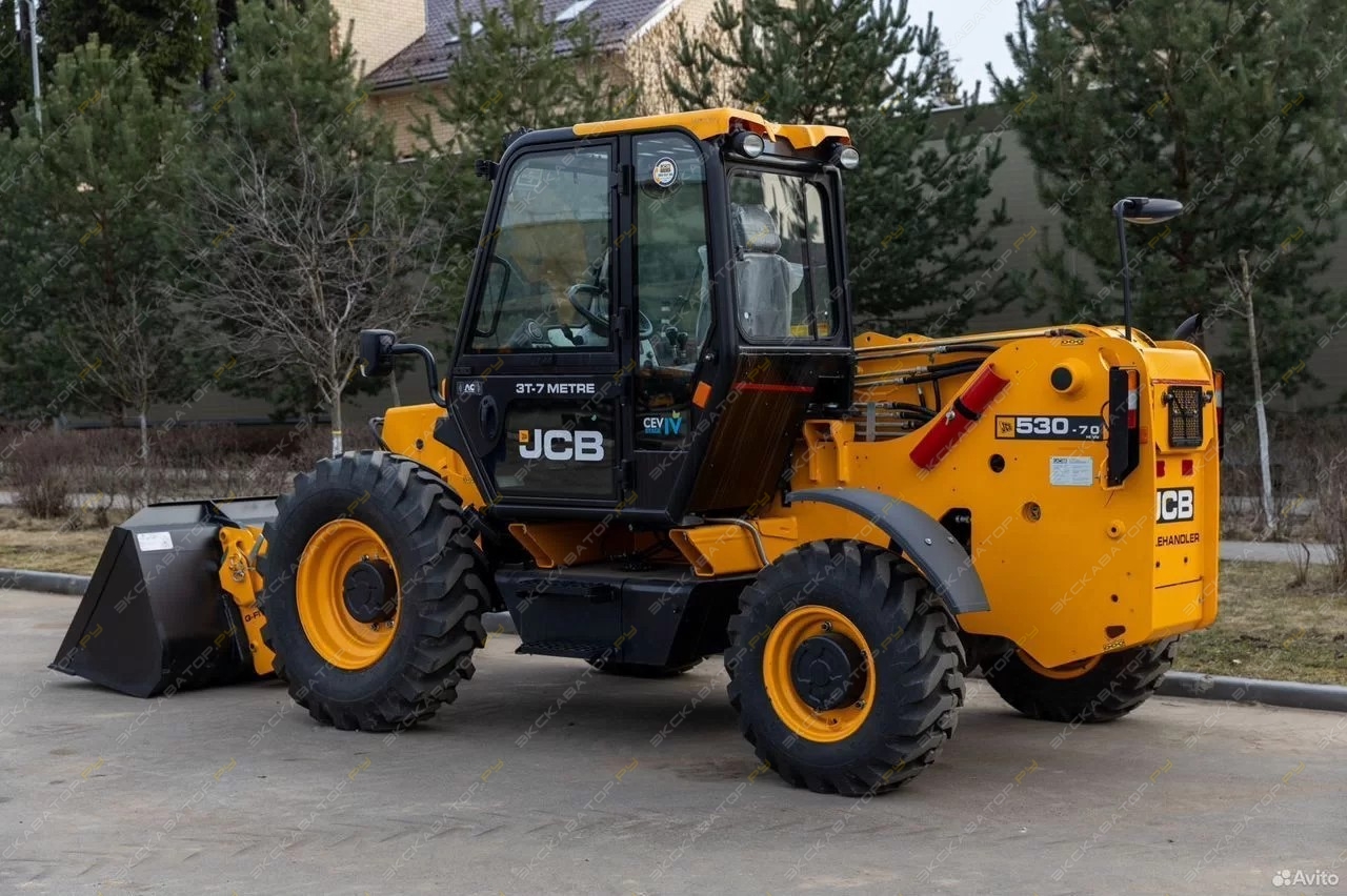 JCB 530-70 [2]